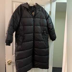 Misses hooded long puffer winter coat with front zipper